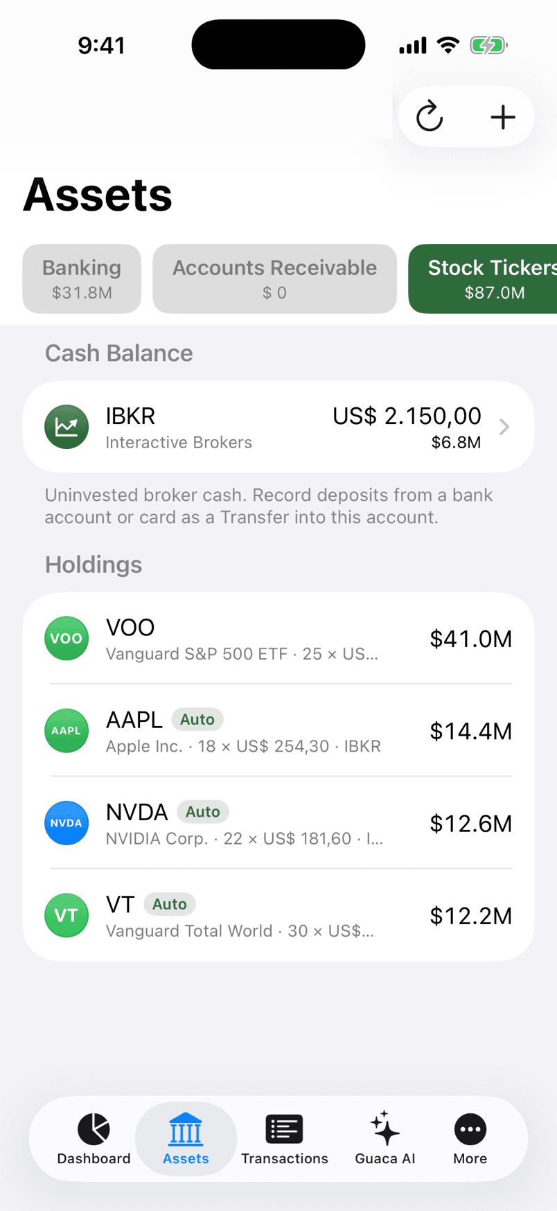 Stock holdings with automatic price tracking in the Guaca app